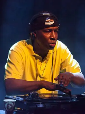 Grandmaster Flash -- The hip hop Debate