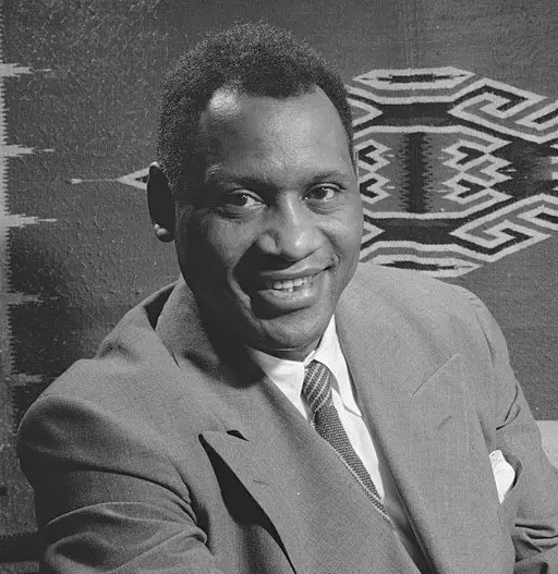 Paul Robeson 1942 -- Paul Robeson: Cultural Icon and Activist