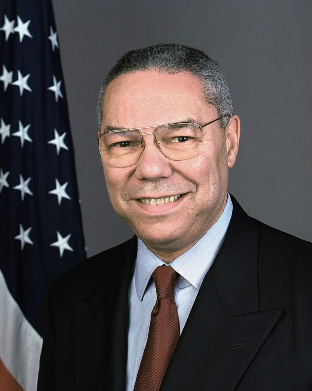 🪖 Colin Powell: From Harlem to the Highest Ranks of the U.S. Military