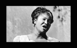 Mahalia Jackson -- Mahalia Jackson, A voice only for the celebration of God