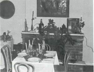 Leoni Au Coin D’Haiti Restaurant. A Living Room atmosphere