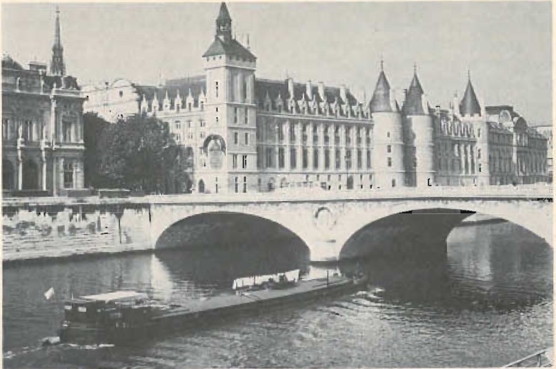 River Seine and the 14th Century Conciergeriee building. Photo courtesy French Government Tourist Office.