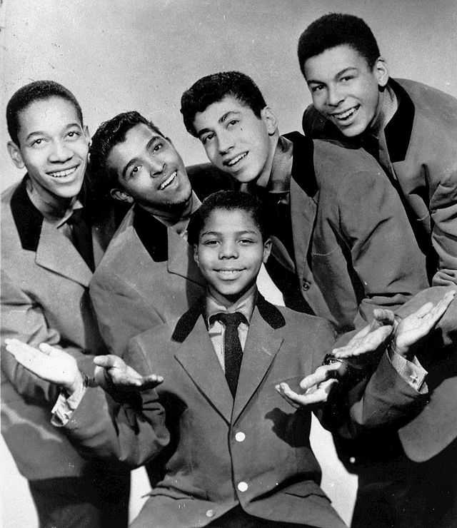 The 1950s Teenagers (Frankie Lymon, center)